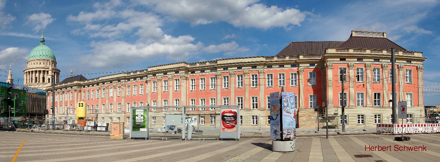 11-Stadtschloß-1